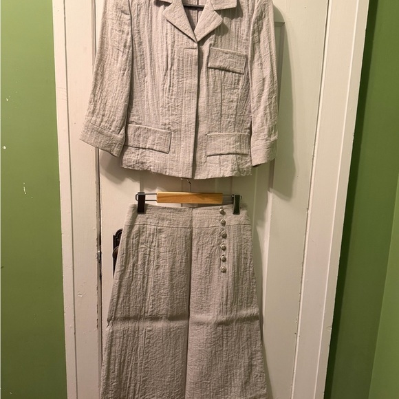 Sara Dresses & Skirts - Sarah Collection Textured Cream Skirt / Blazer Set